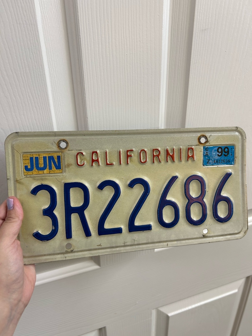 Vintage California License Plate 3R22686 - Blue & Cream